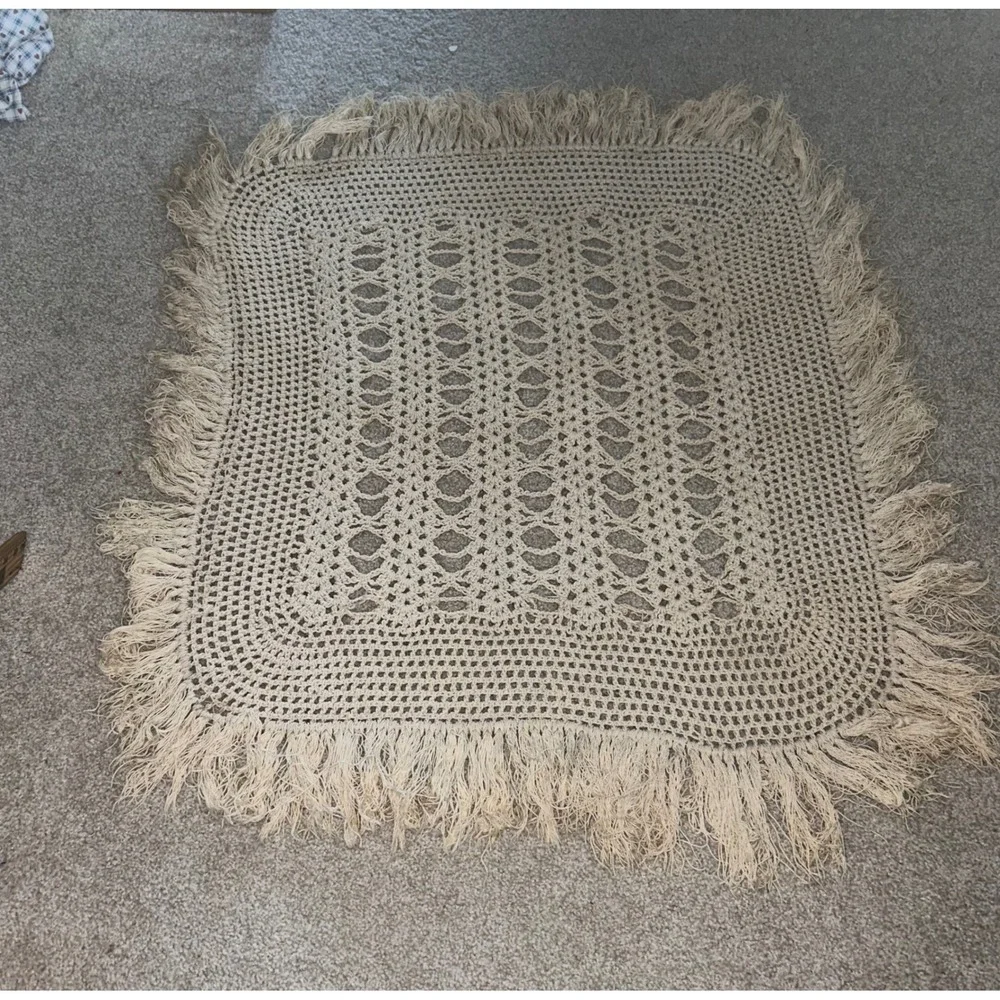 Vintage Handmade Crochet Lace Throw Doily Fringe Boho Cream Beige